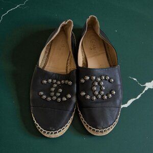 CHANEL Black Lambskin Interlocking Logo Espadrilles Flats Size 40 / US 10